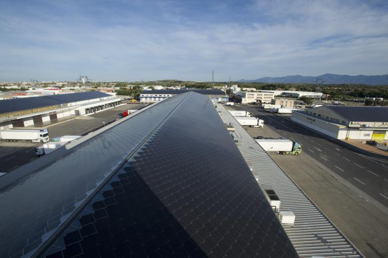 Sunstyle, des tuiles solaires innovantes et esthétiques